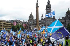 7000 Scots stage anti-Brexit march