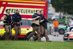 9 killed in a shooting at a shopping center in Munich