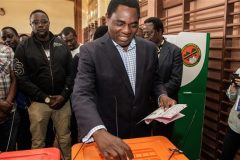 Zambia: Opposition leader takes early lead over President Edgar Lungu in closely contested election