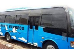 Garanti Express VIP bus crashes into a ravine, killing one