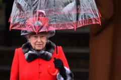 UK: Queen too ill to attend Christmas Day services