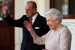 Queen Elizabeth II, Bush, Carter, Rockefeller predicted to die in 2017