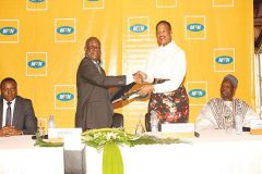 French Cameroun: MTN signs 1 billion FCFA partnership deal with Professional Football League