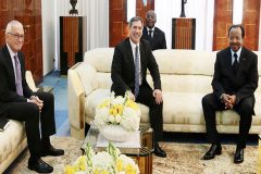 Biya meets the CEO of General Electric Company