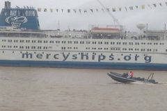 Africa Mercy Ship sails to La Republique