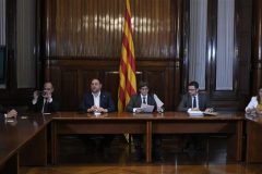 Spain suspends Catalonia parliament session on independence