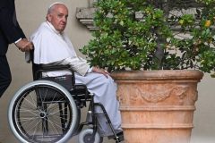 Vatican and the deep divide: Pope Francis under increasing pressure