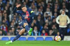 Paris St-Germain in quarter-finals of the Champions League