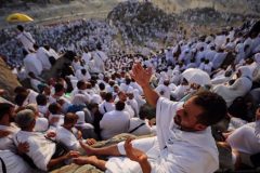 Millions of Muslims begin Hajj pilgrimage in Mecca