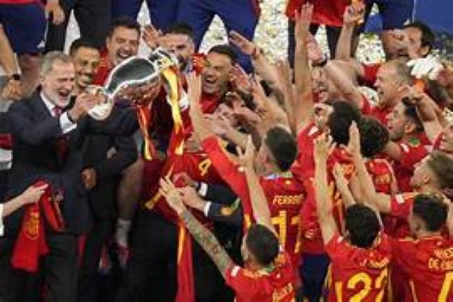 Football: Late goal gives Spain its record fourth Euro title