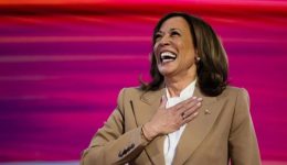 Harris campaign raises $540 million as donations surge after Democratic convention